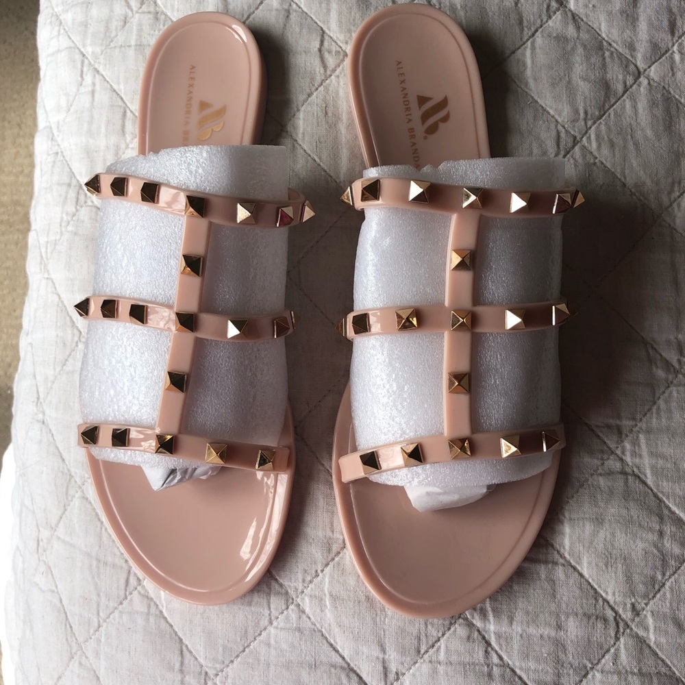 Alexandria Brandao sandals